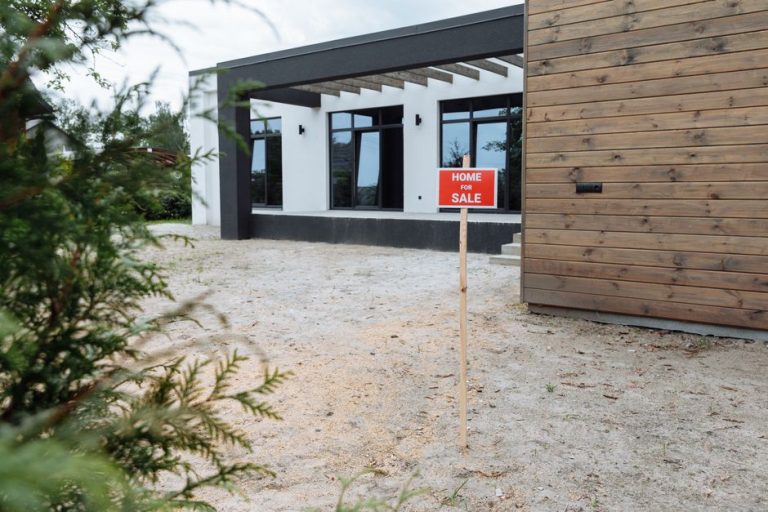 Renovasi rumah 50m2 di Jogja